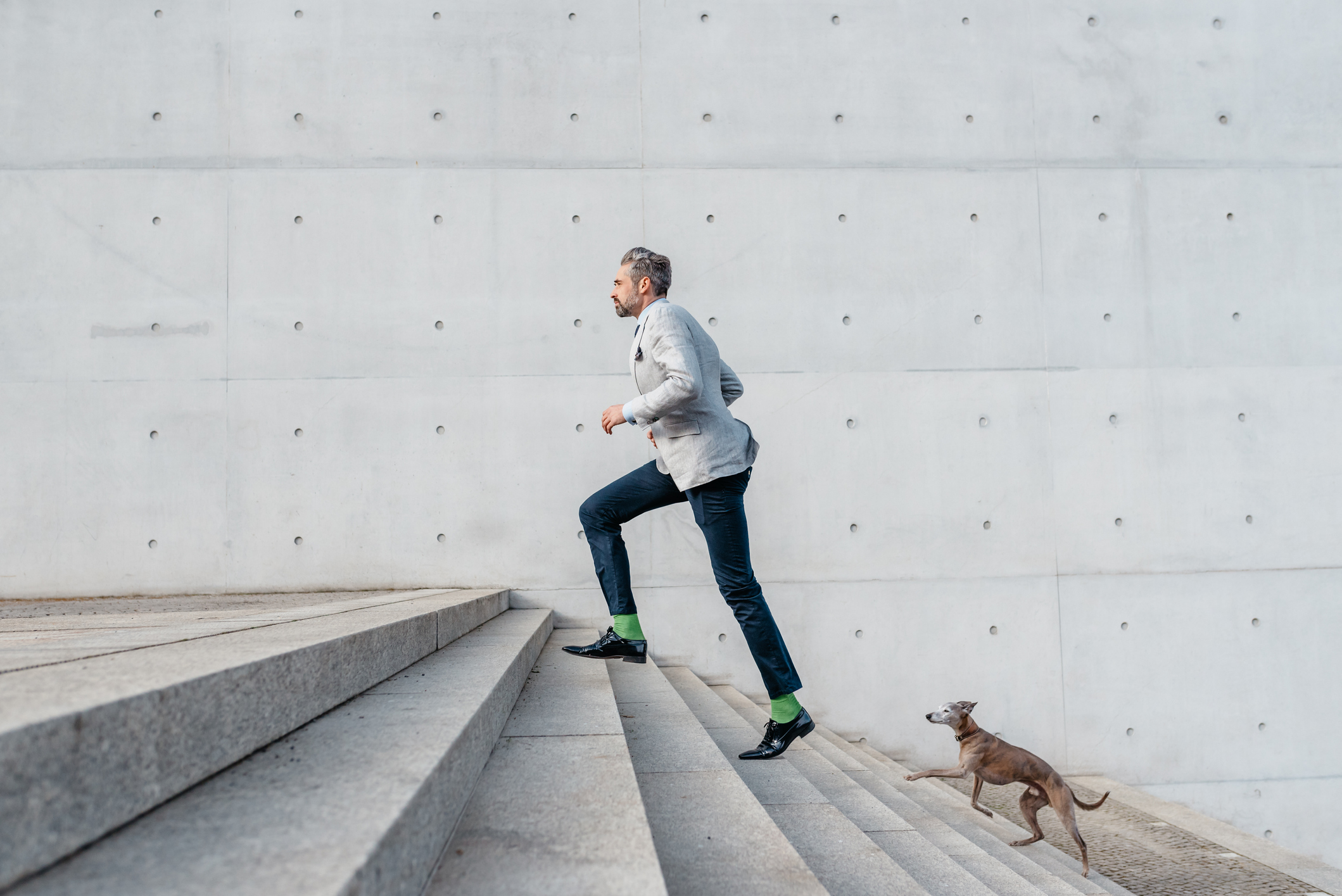 What motivates a top estate agent? What motivates a top estate agent?