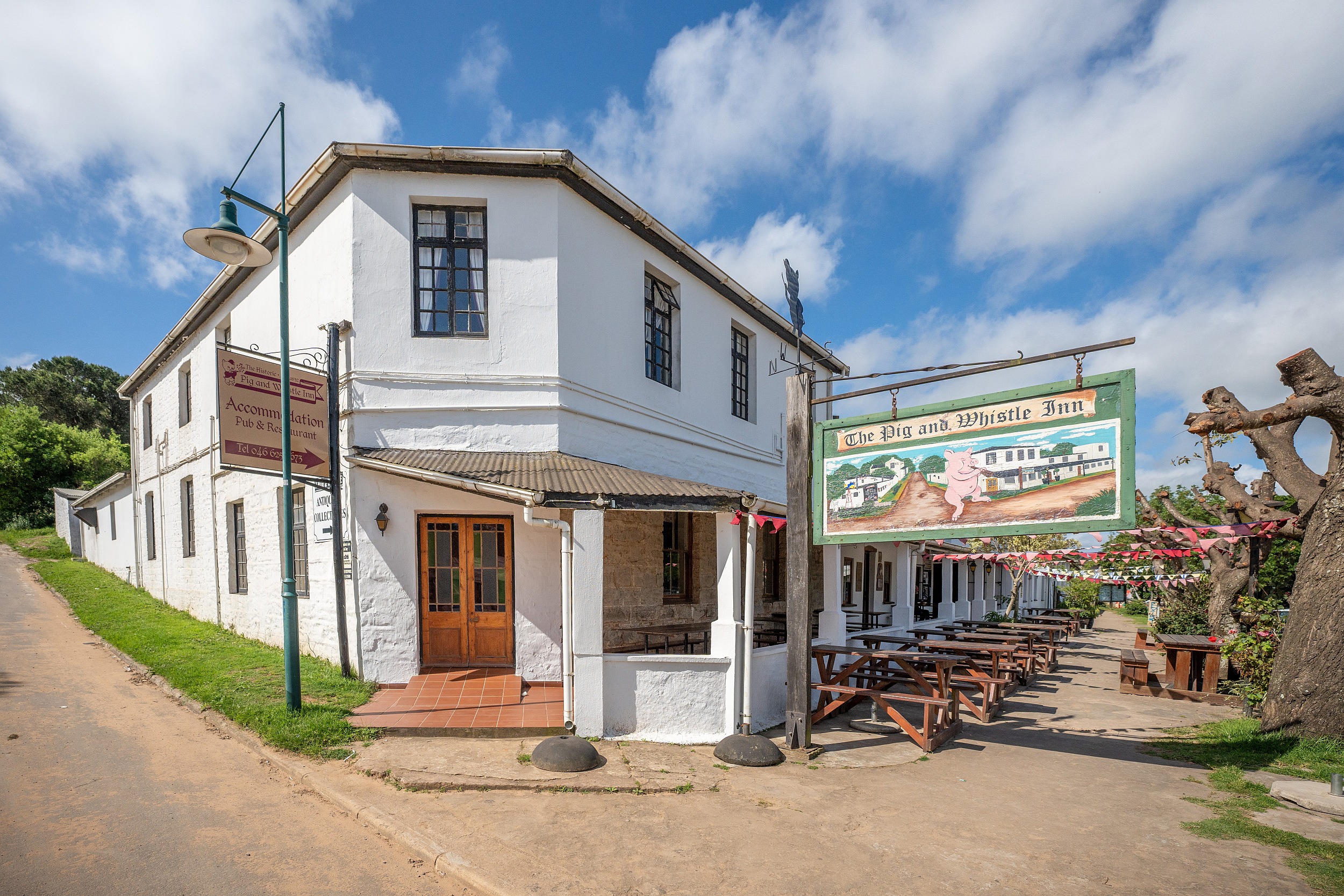 The character-filled Pig & Whistle Inn The character-filled Pig & Whistle Inn