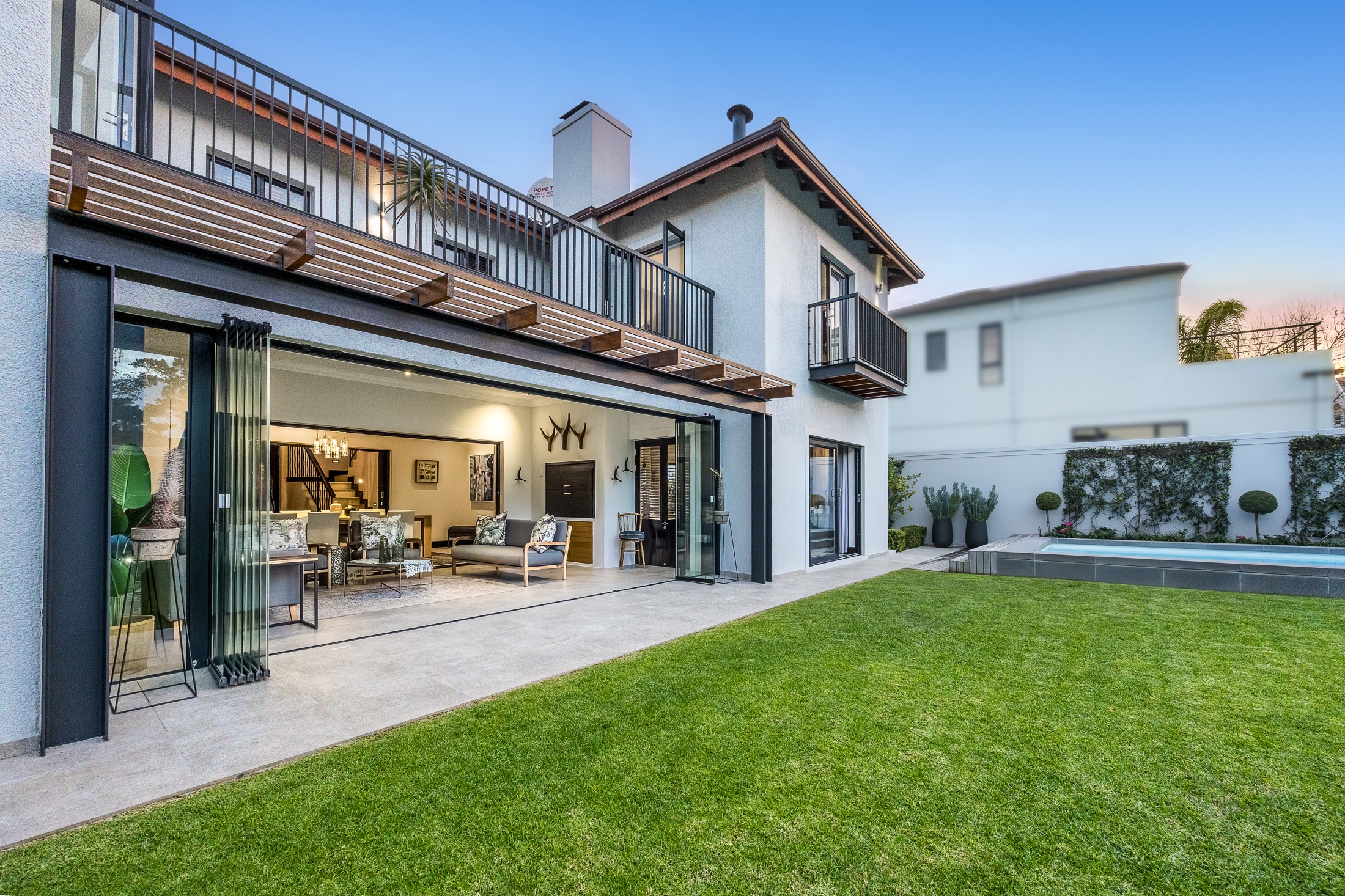 Everglen | 5 Bedrooms | R7.5 million Everglen | 5 Bedrooms | R7.5 million