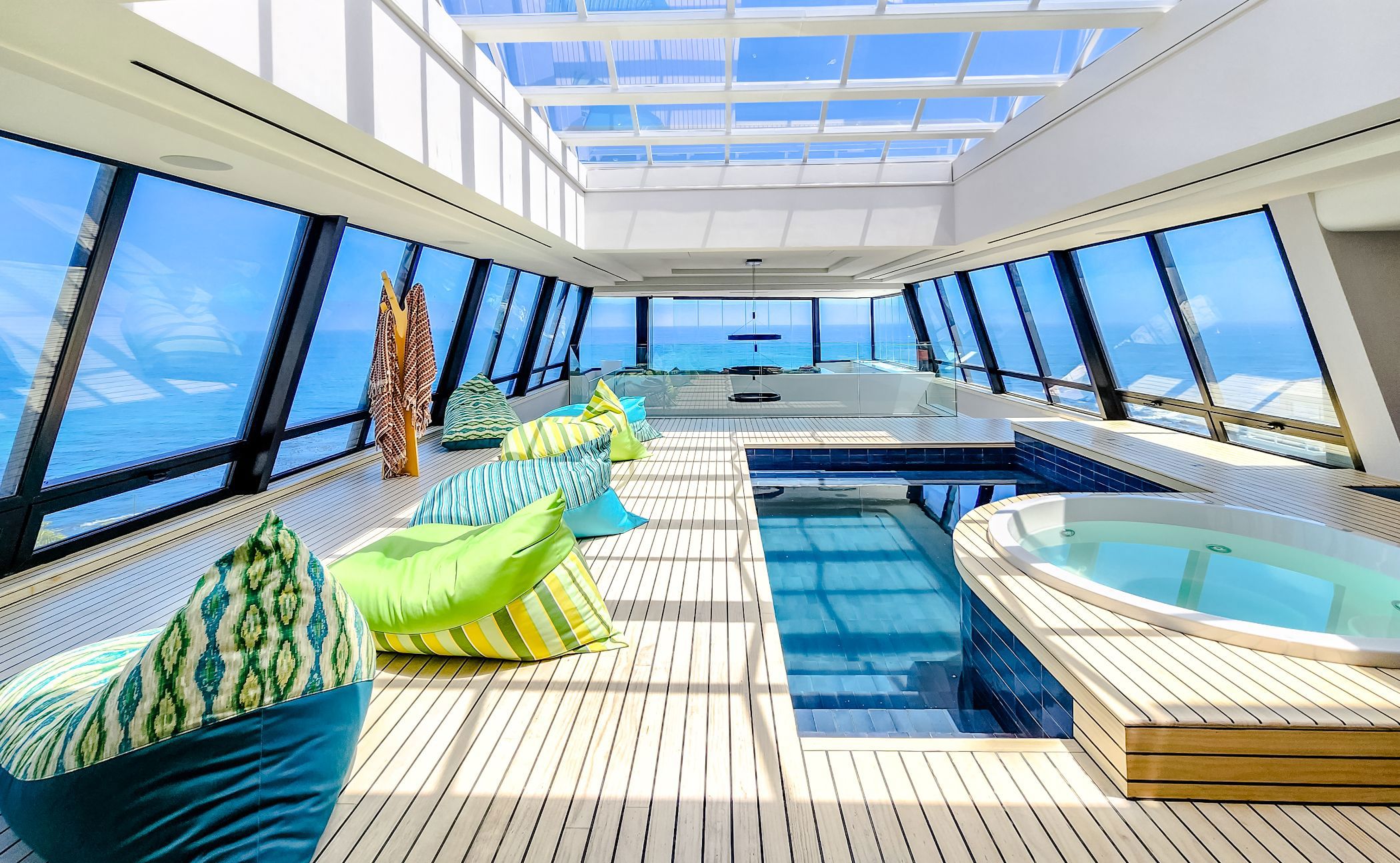 Spectacular Duplex Penthouse Design Spectacular Duplex Penthouse Design