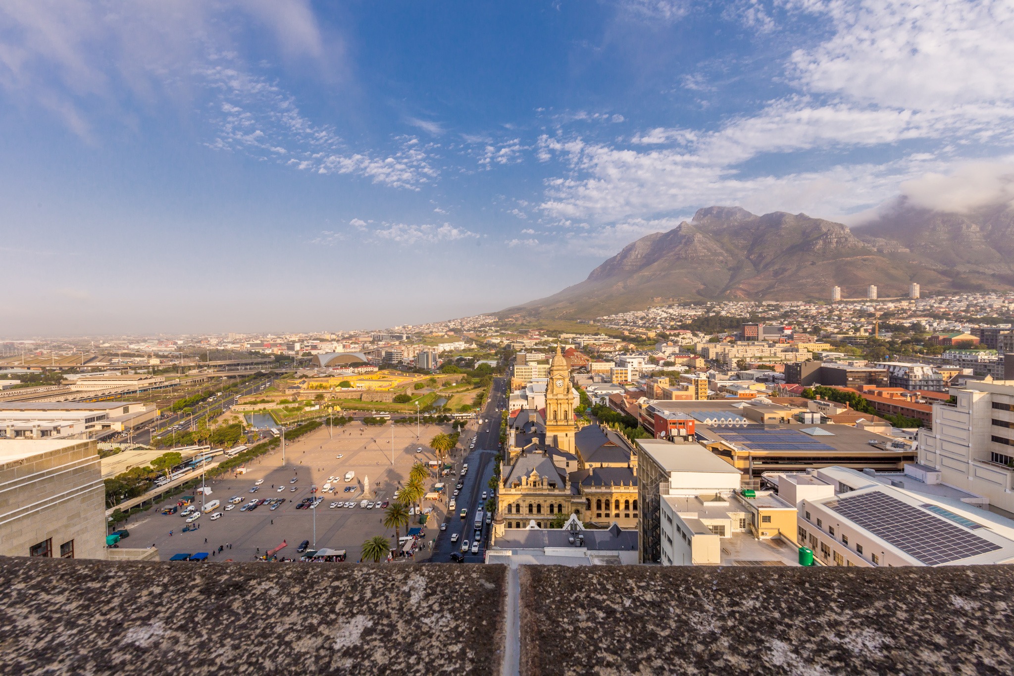 Photographs of the Mutual Heights penthouse sold by Pam Golding Properties for R8.7 million. Photographs of the Mutual Heights penthouse sold by Pam Golding Properties for R8.7 million.