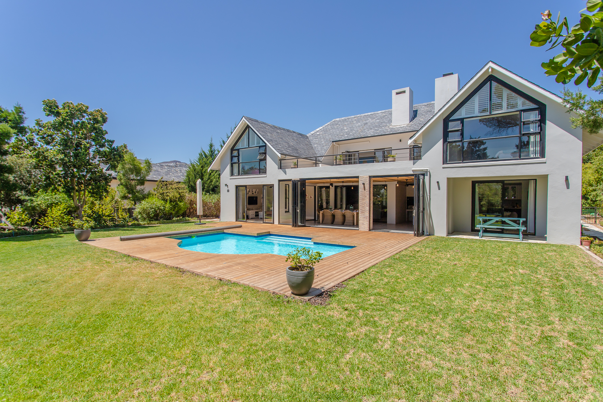 From “beige and boring” to dream forever home From “beige and boring” to dream forever home