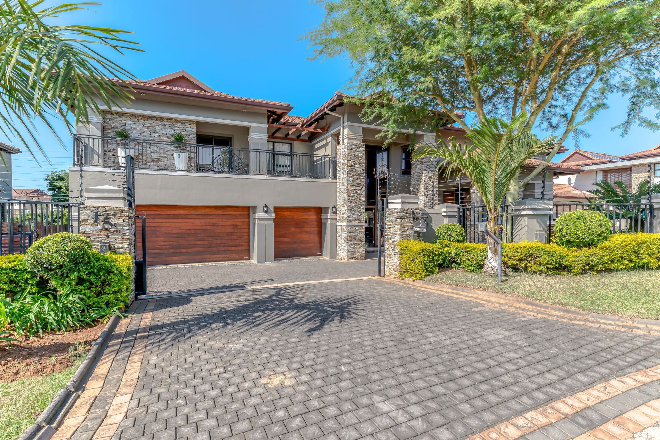 ESTATES IN UMHLANGA COME UP TRUMPS FOR LIFESTYLE AND GROWTH ESTATES IN UMHLANGA COME UP TRUMPS FOR LIFESTYLE AND GROWTH