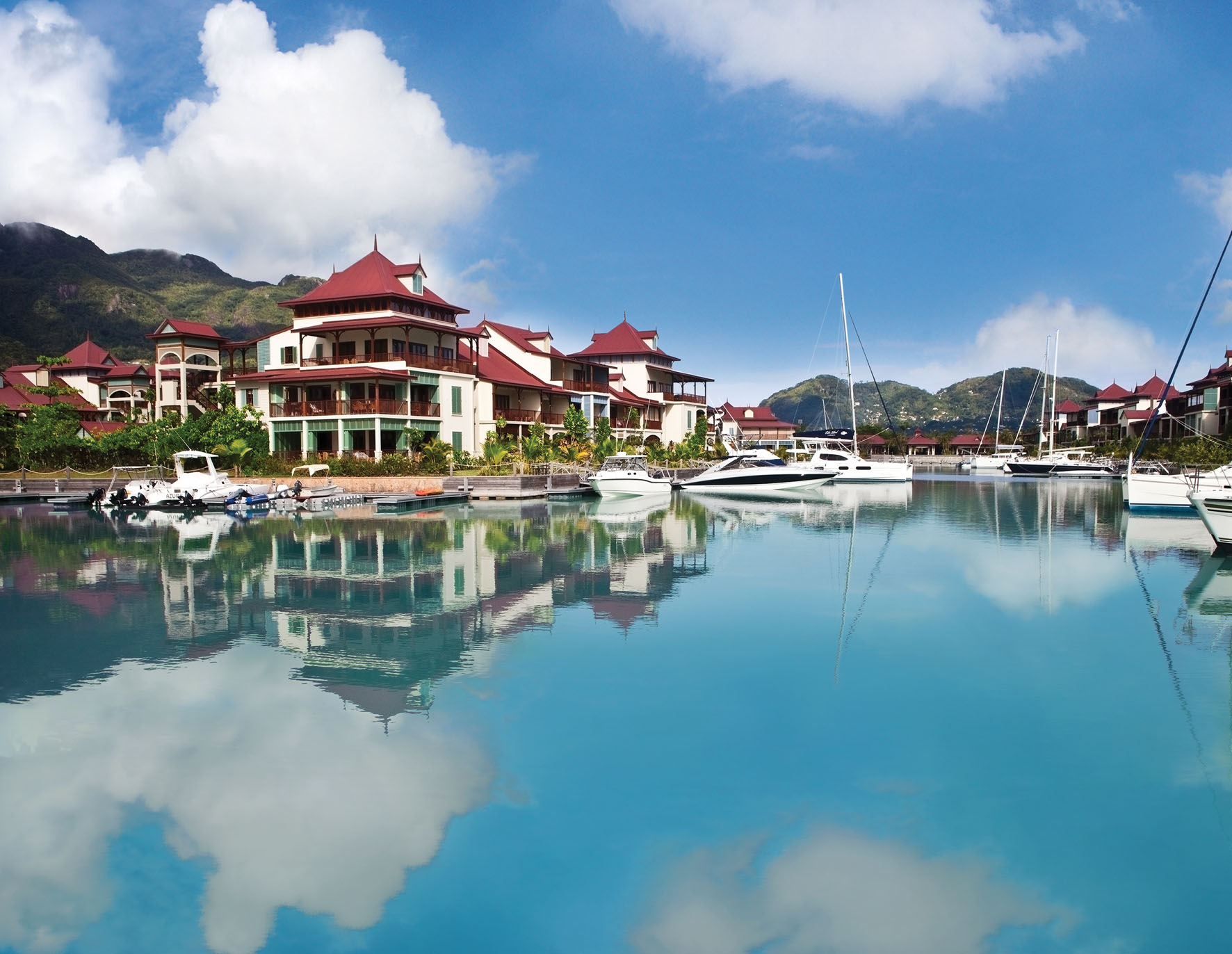 The allure of Aquamarine Island The allure of Aquamarine Island