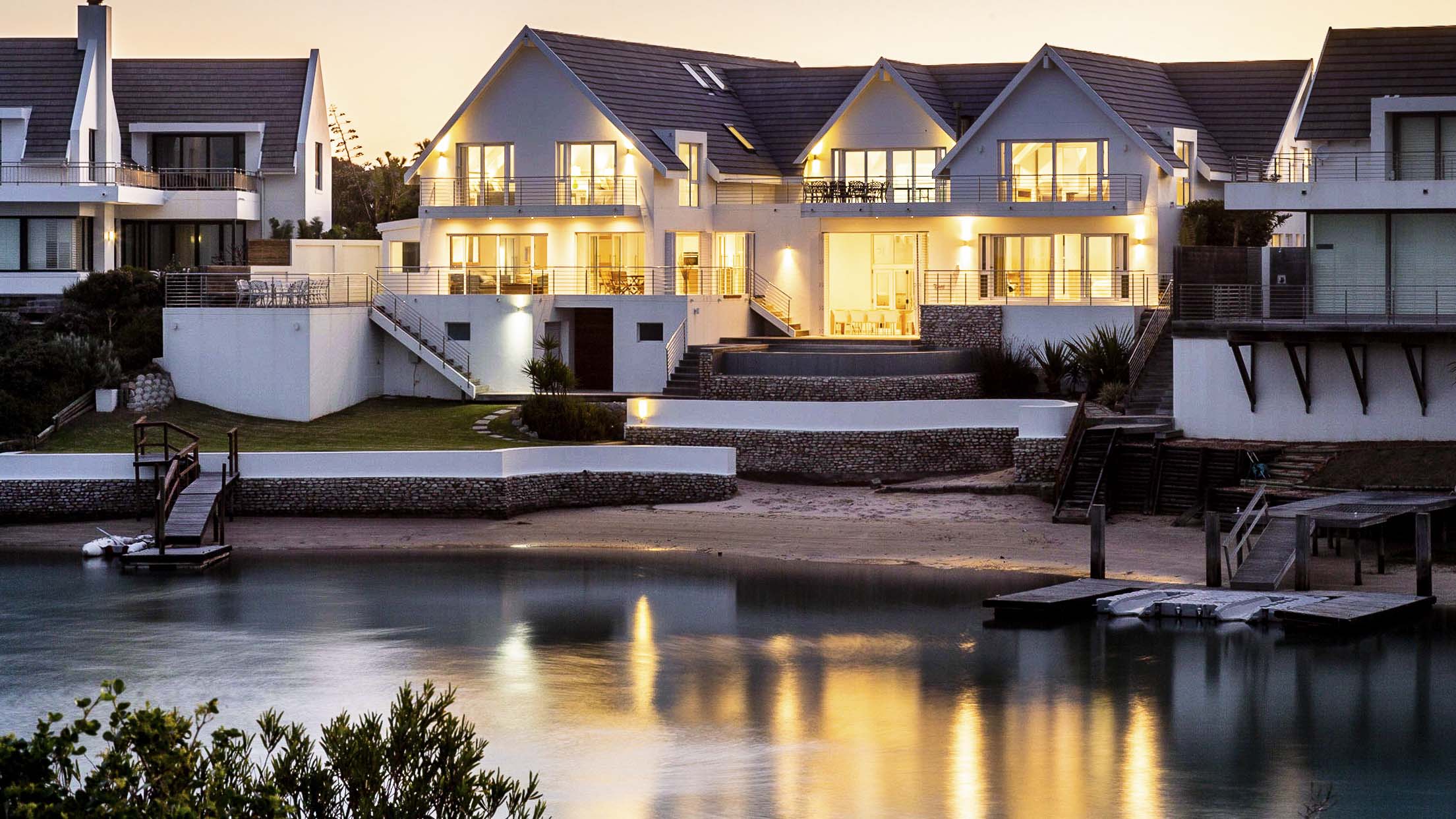 The migration to holiday towns as primary residences is an emerging trend. Property details below. The migration to holiday towns as primary residences is an emerging trend. Property details below.