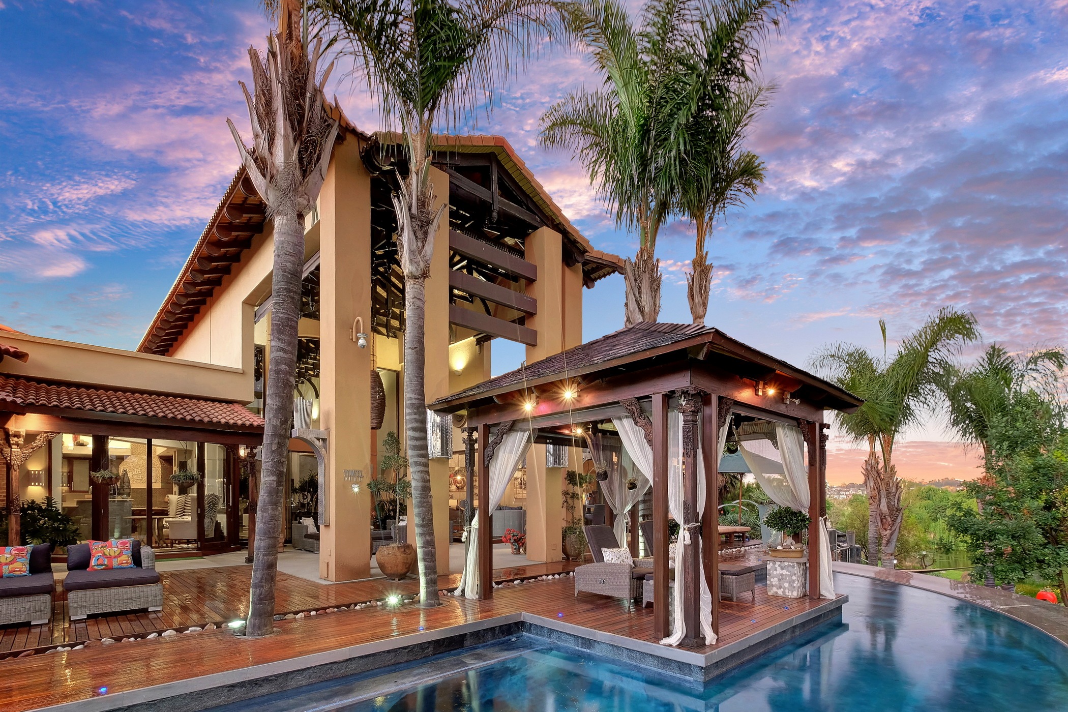 What defines a luxury home in today’s world? What defines a luxury home in today’s world?