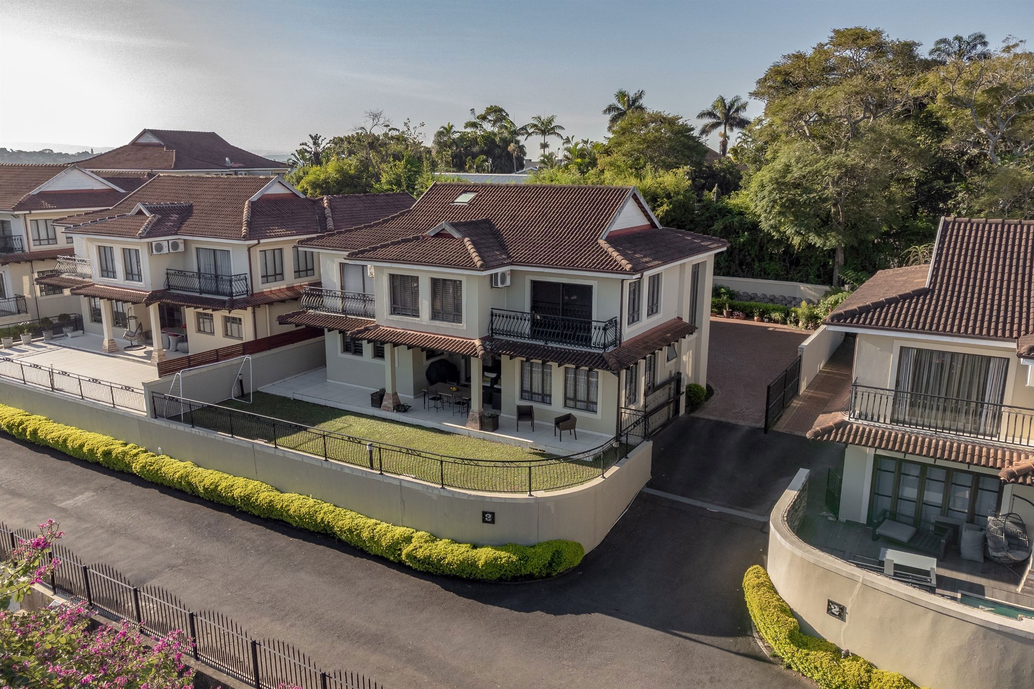 Priced at R5.7 million through Pam Golding Properties and set within the sought-after Le Verseau complex, this multi-storey, three-bedroom townhouse in prime location in central Westville is close to Westville Boys High School, Westville Mall and the M13 and N3 highways. Modern and sophisticated, the expansive windows, high ceilings and sliding doors allow for natural light throughout the home. With 24-hour security, double garage and staff quarters, this is an ideal, elegant family home. 