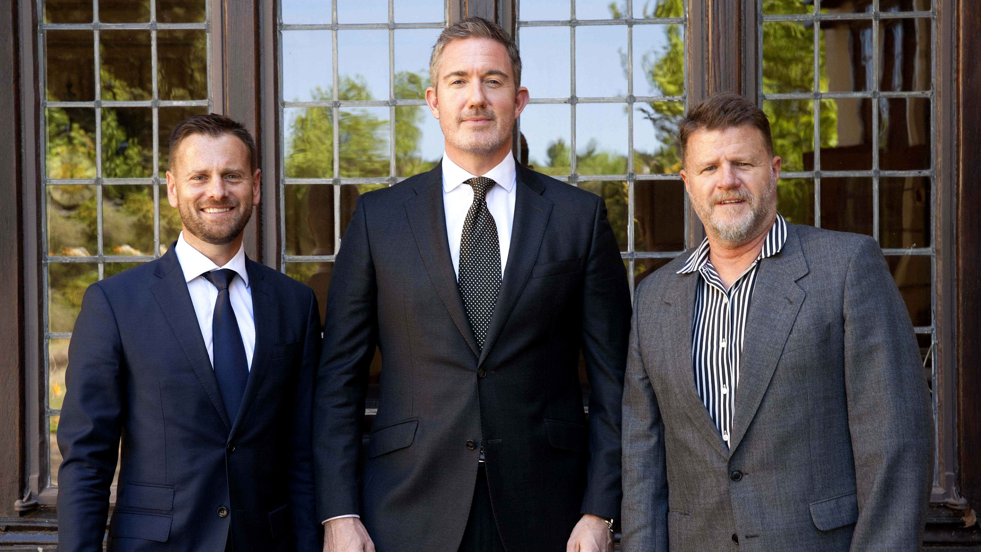 MC du Toit, CEO – Auctions & Sales, BidX1 SA, David Murphy, COO – BidX1 SA, Anthony Stroebel, GM: Real Estate Services, Pam Golding Properties MC du Toit, CEO – Auctions & Sales, BidX1 SA, David Murphy, COO – BidX1 SA, Anthony Stroebel, GM: Real Estate Services, Pam Golding Properties