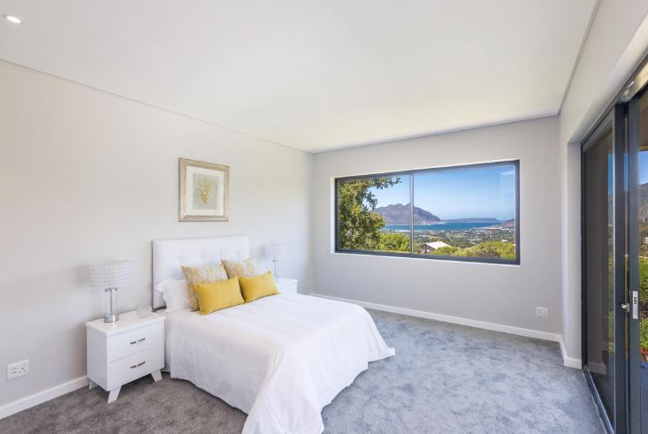 THAT’S NOT A PAINTING, IT’S A REAL VIEW THAT’S NOT A PAINTING, IT’S A REAL VIEW