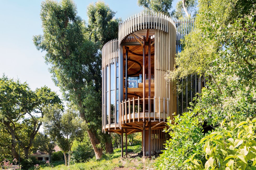 Magical realism – a designer treehouse in Constantia captures your childhood fantasy Magical realism – a designer treehouse in Constantia captures your childhood fantasy