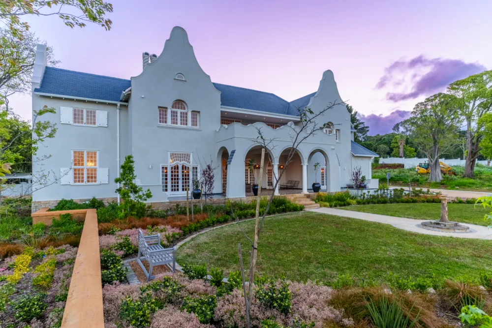 Greenways Estate in Claremont Upper, South Africa Greenways Estate in Claremont Upper, South Africa