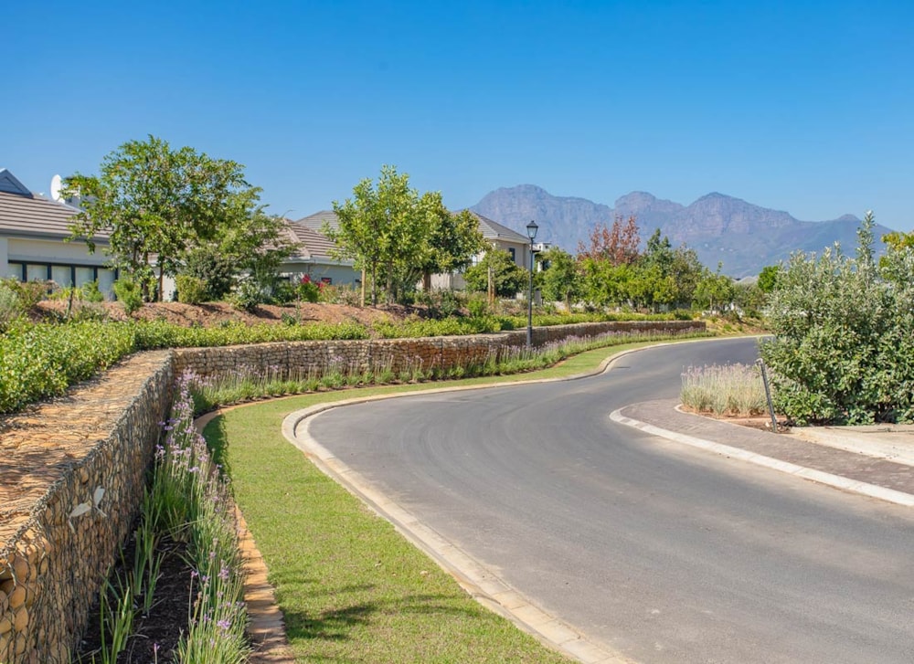 North Pointe Residences in Val de Vie Estate, South Africa North Pointe Residences in Val de Vie Estate, South Africa