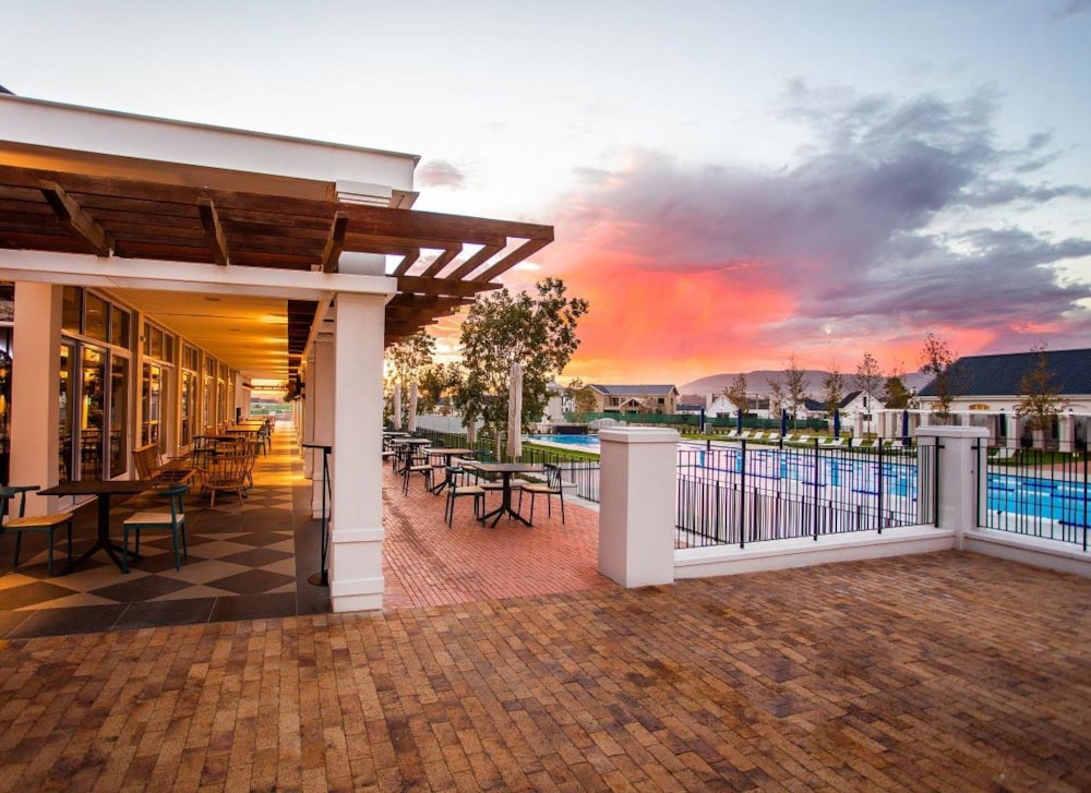 The Yard Offices in Val de Vie Estate, South Africa The Yard Offices in Val de Vie Estate, South Africa